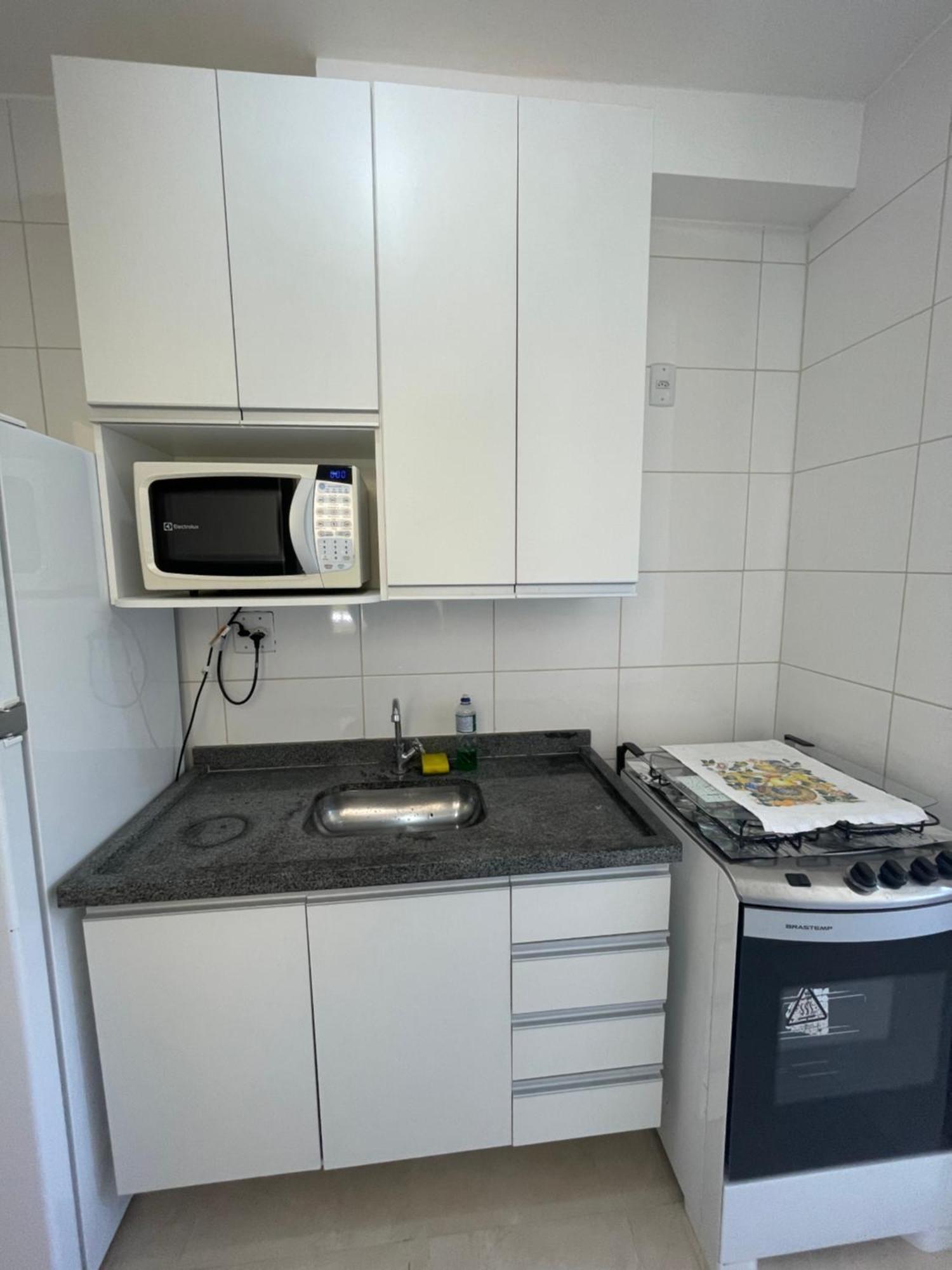 Apartamento Pratico A 850 Metros Da Praia Da Martim De Sa Caraguatatuba Bagian luar foto